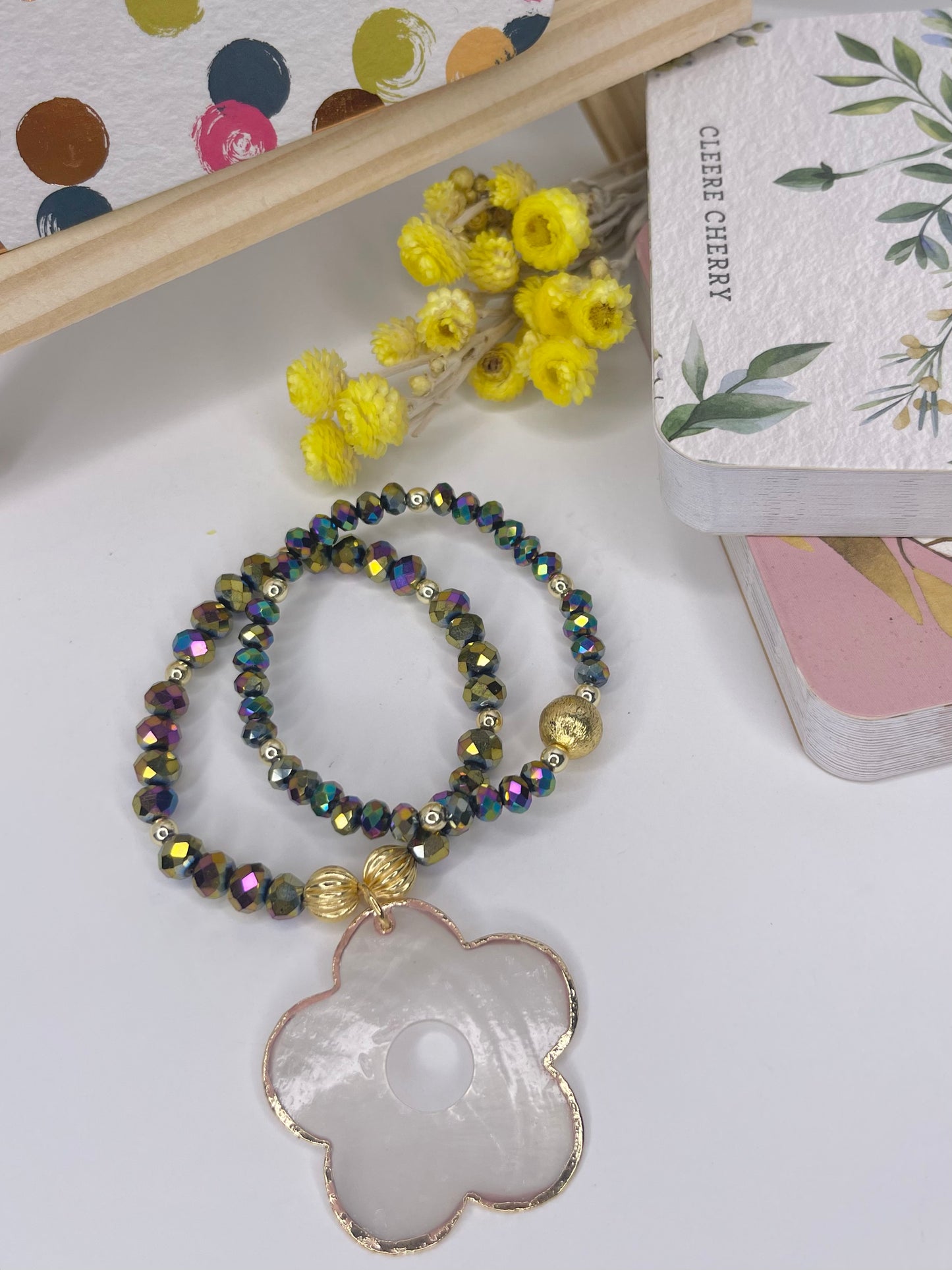 Shell Flower Bracelet